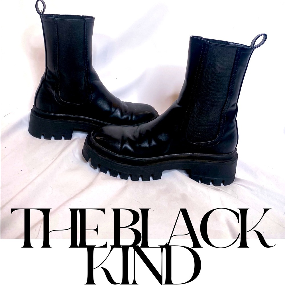 Mid Calf Boot- Black